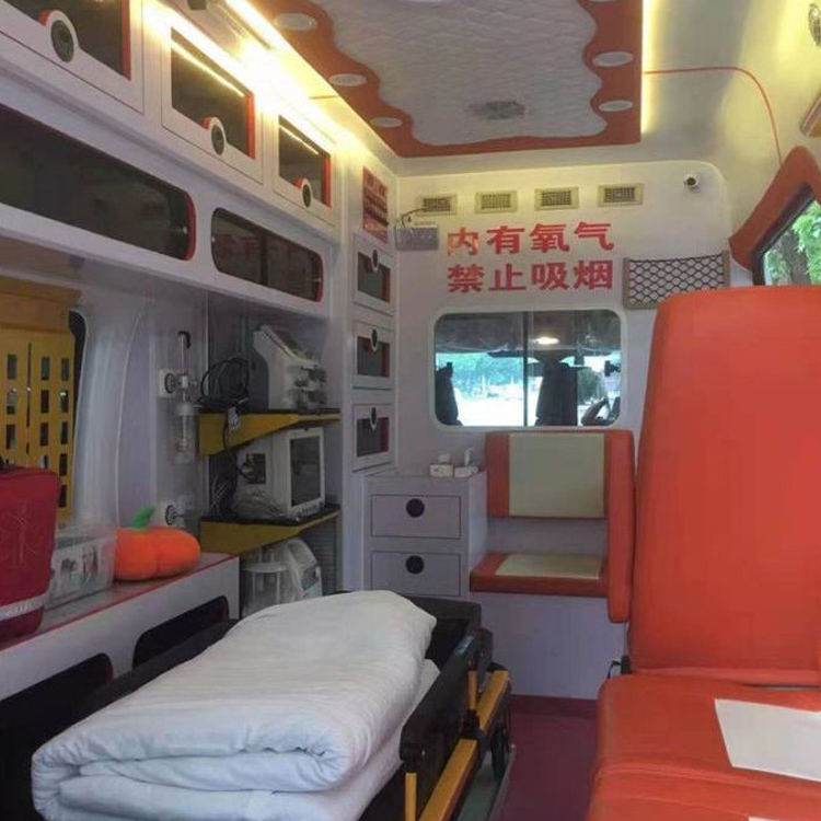 海南藏族癌症租赁救护车转运:为生命护航的科技与人文关怀